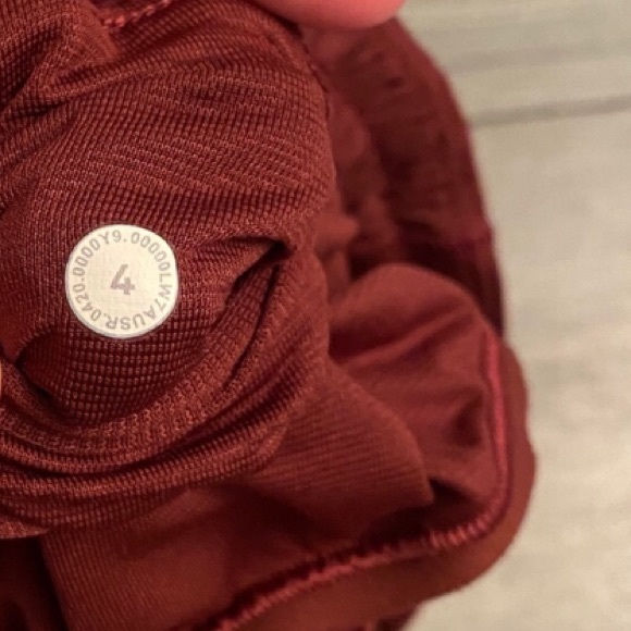 ❌sold!❌Hotty Hot LR Short 2.5"  Lined - Picture 4 of 8